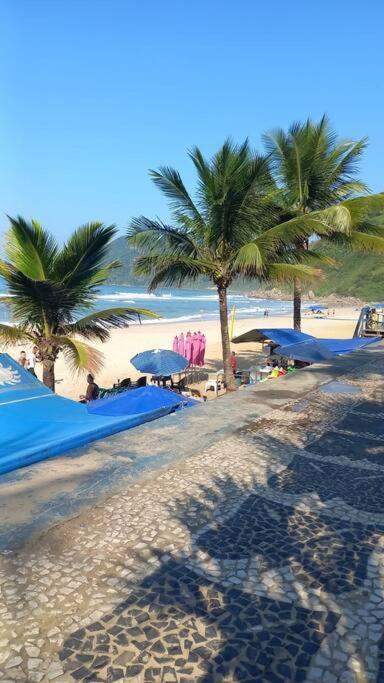 Apto Praia Do Tombo Гуаружа Экстерьер фото